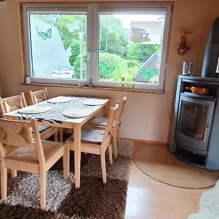 Zum Wohlfuehlen In Der Eifel, Poolnutzung, Tennis, Minigolf, Seenaehe * Blankenheim