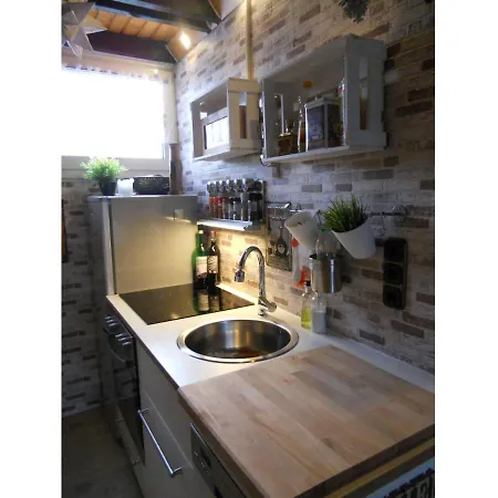 Zum Wohlfuehlen In Der Eifel, Poolnutzung, Tennis, Minigolf, Seenaehe