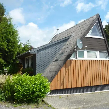 Zum Wohlfuehlen In Der Eifel, Poolnutzung, Tennis, Minigolf, Seenaehe * Blankenheim