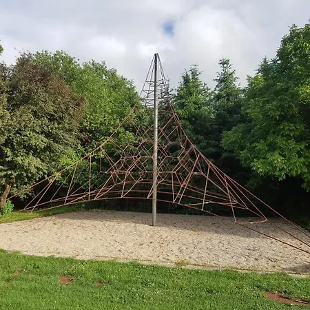 Zum Wohlfuehlen In Der Eifel, Poolnutzung, Tennis, Minigolf, Seenaehe