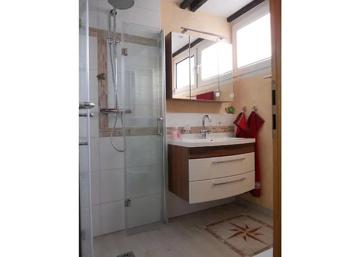 Zum Wohlfuehlen In Der Eifel, Poolnutzung, Tennis, Minigolf, Seenaehe *