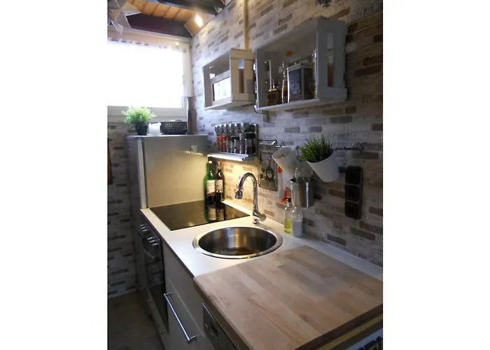 Zum Wohlfuehlen In Der Eifel, Poolnutzung, Tennis, Minigolf, Seenaehe