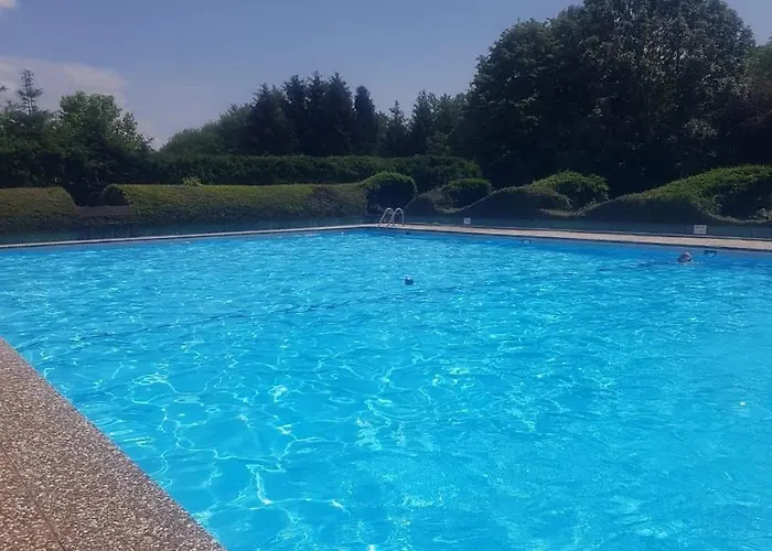 Appartamento Zum Wohlfuehlen In Der Eifel, Poolnutzung, Tennis, Minigolf, Seenaehe