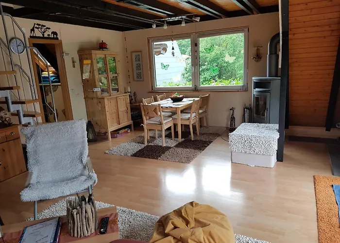 Zum Wohlfuehlen In Der Eifel, Poolnutzung, Tennis, Minigolf, Seenaehe