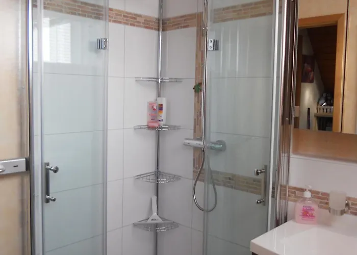 Appartamento Zum Wohlfuehlen In Der Eifel, Poolnutzung, Tennis, Minigolf, Seenaehe *